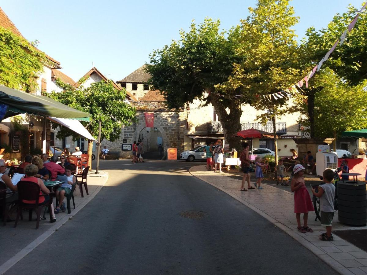 Les Trois Prunelles Saint-Pierre-Toirac Екстериор снимка